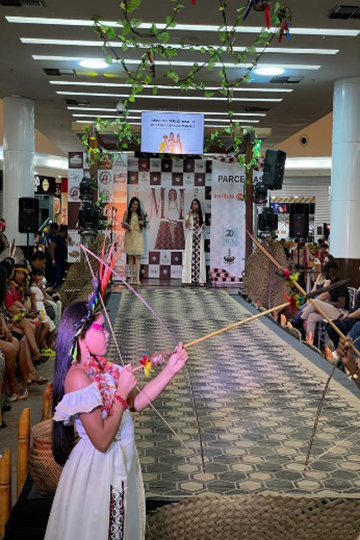 Imagens da 1ª Mostra Intercultural de Moda Indígena da Faculdade Anhanguera, Manaus/AM