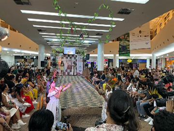 Imagens da 1ª Mostra Intercultural de Moda Indígena da Faculdade Anhanguera, Manaus/AM